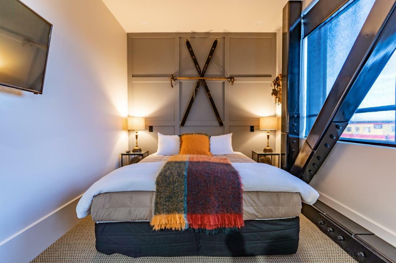 Poshtel Hotel Oamaru Room photo